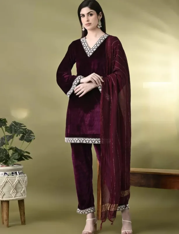 Magenta Velvet Kurta Set