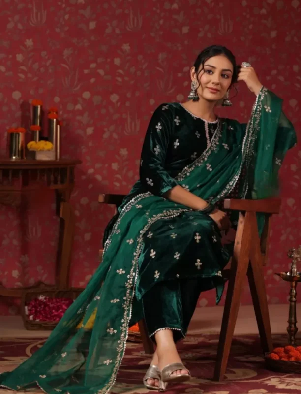 Mehendi Green Velvet Kurta Set